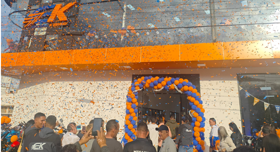 EK inaugura nuevo concesionario en Puerto La Cruz